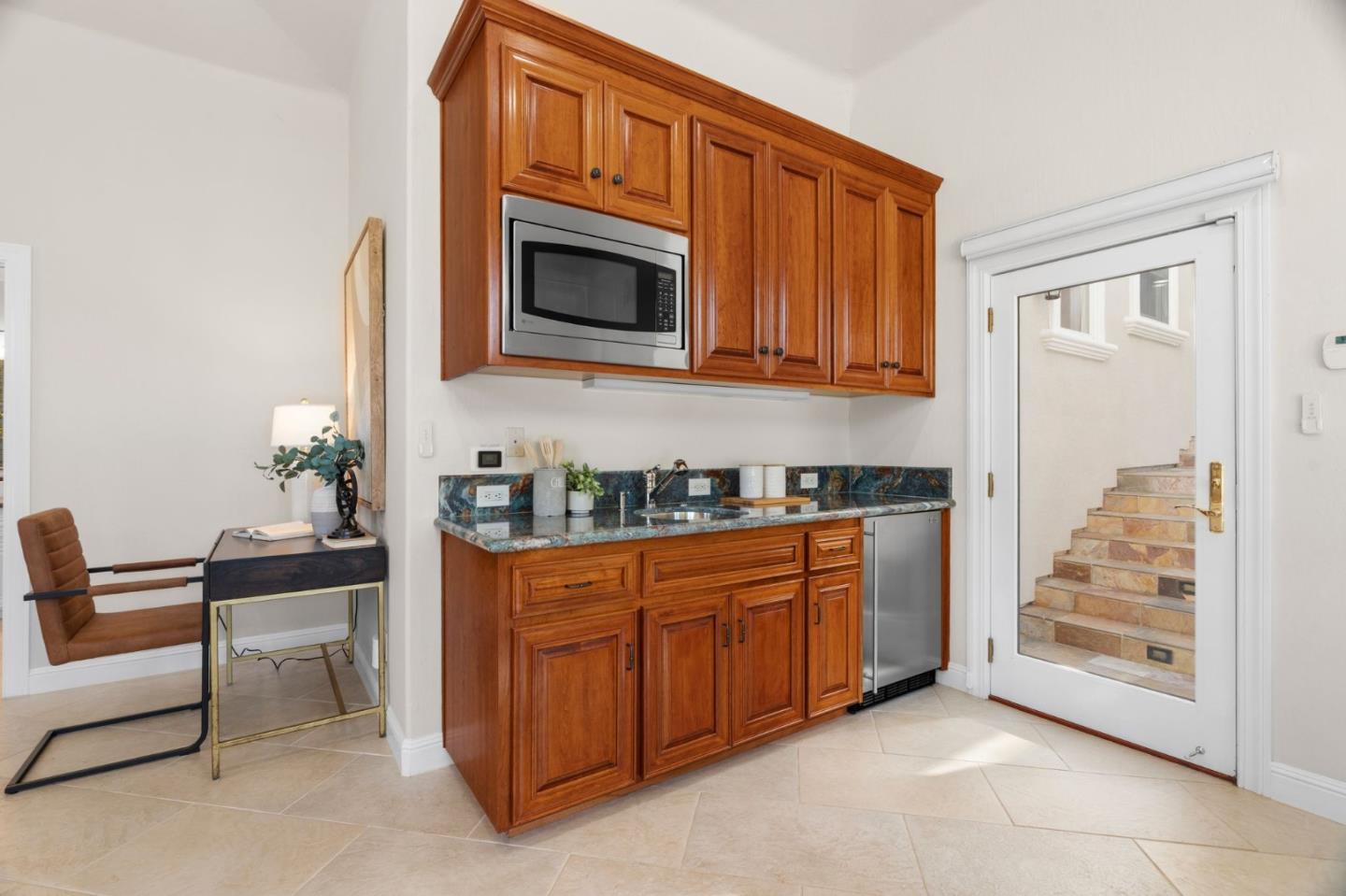 Detail Gallery Image 52 of 73 For 19305 Zinfandel Ct, Saratoga,  CA 95070 - 5 Beds | 5/1 Baths