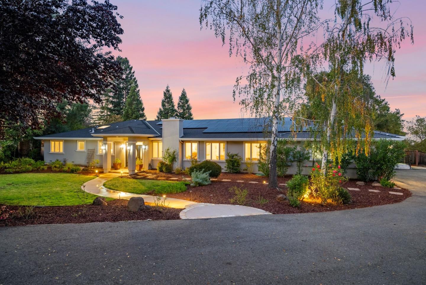 Detail Gallery Image 8 of 73 For 19305 Zinfandel Ct, Saratoga,  CA 95070 - 5 Beds | 5/1 Baths