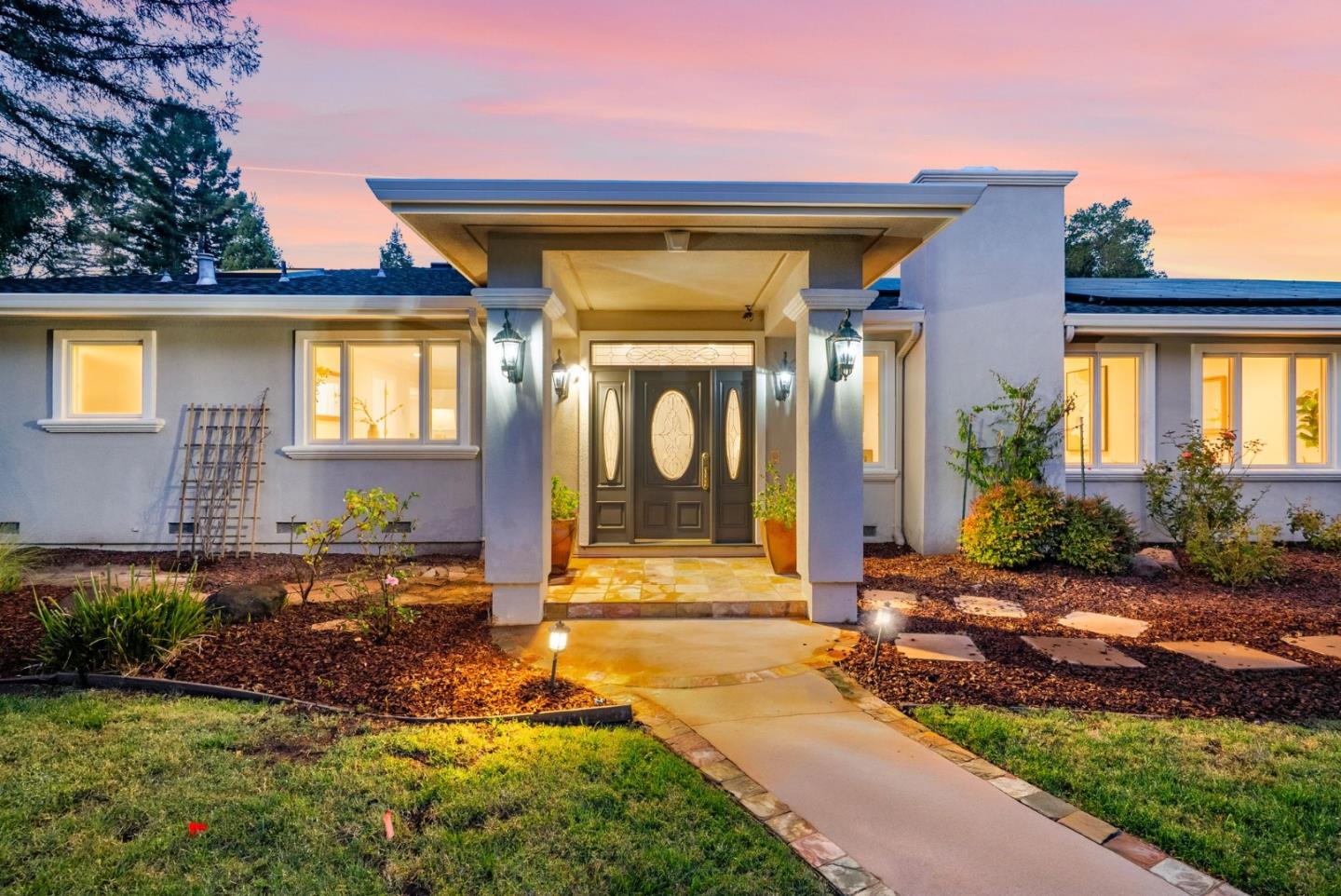 Detail Gallery Image 9 of 73 For 19305 Zinfandel Ct, Saratoga,  CA 95070 - 5 Beds | 5/1 Baths