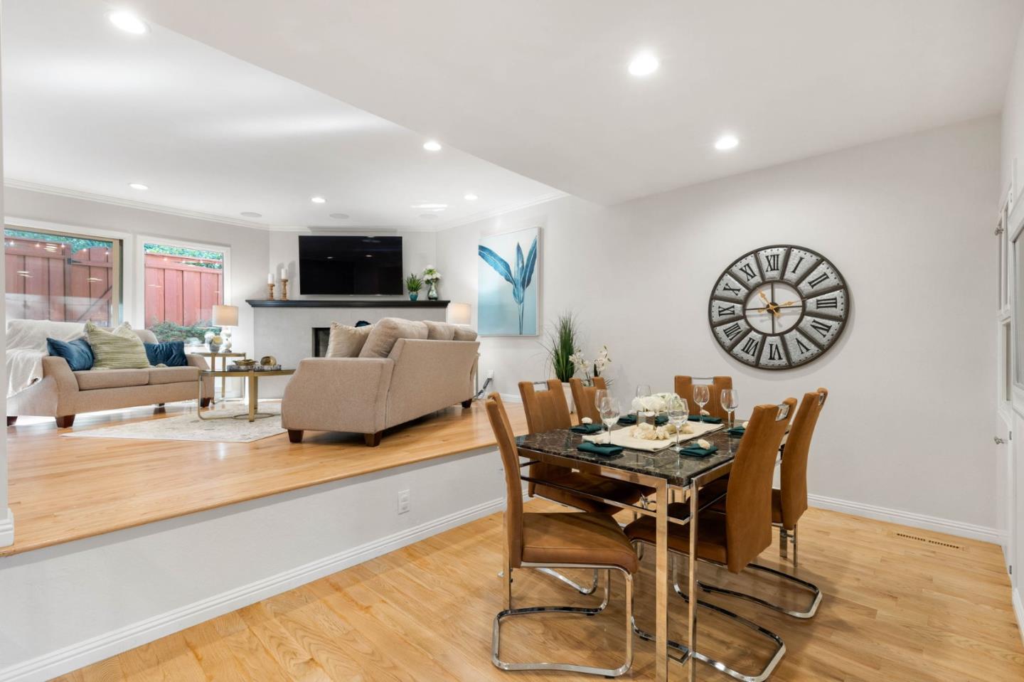 Detail Gallery Image 10 of 33 For 18400 Overlook Rd #56,  Los Gatos,  CA 95030 - 3 Beds | 2/1 Baths