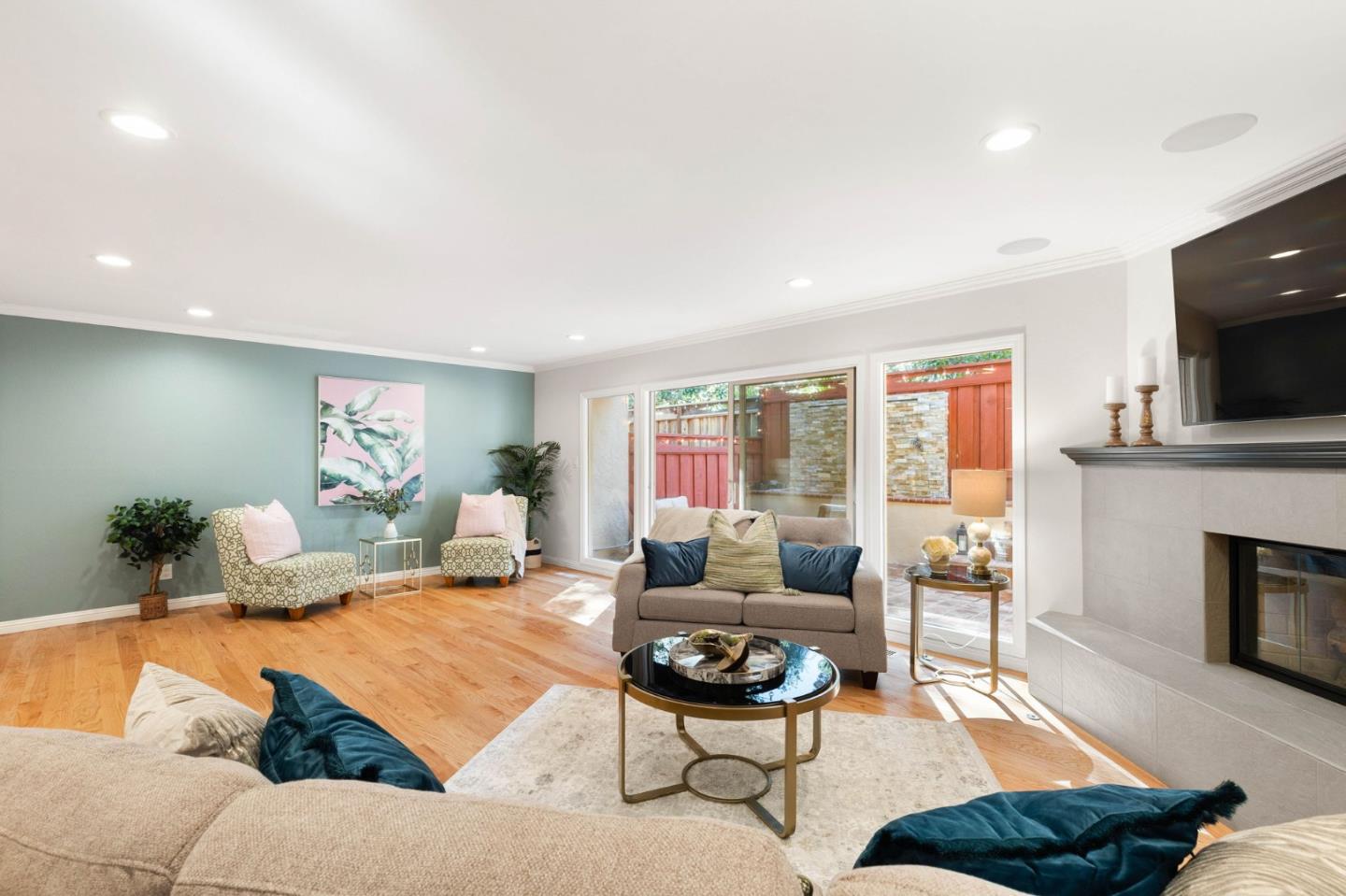 Detail Gallery Image 13 of 33 For 18400 Overlook Rd #56,  Los Gatos,  CA 95030 - 3 Beds | 2/1 Baths