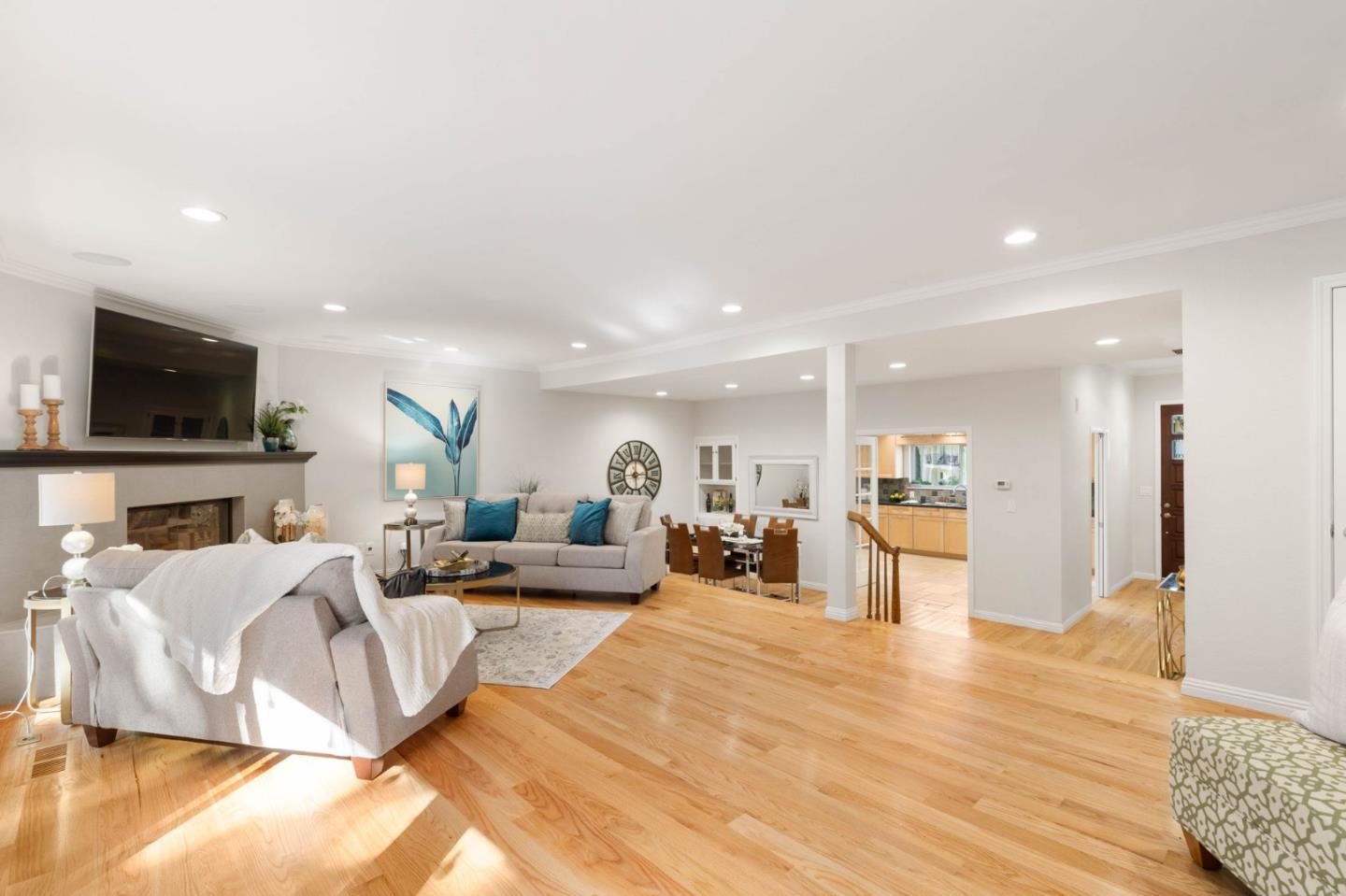 Detail Gallery Image 15 of 33 For 18400 Overlook Rd #56,  Los Gatos,  CA 95030 - 3 Beds | 2/1 Baths