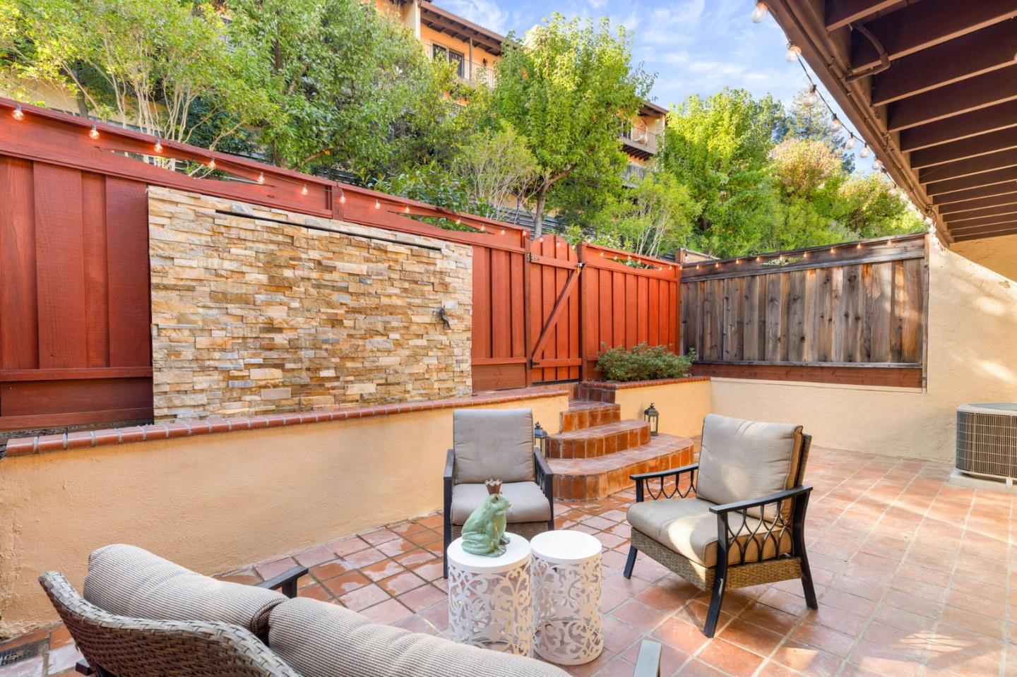 Detail Gallery Image 26 of 33 For 18400 Overlook Rd #56,  Los Gatos,  CA 95030 - 3 Beds | 2/1 Baths