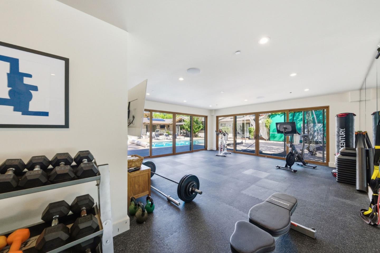 Detail Gallery Image 136 of 150 For 1485 Oak Rim Dr, Hillsborough,  CA 94010 - 5 Beds | 5/1 Baths