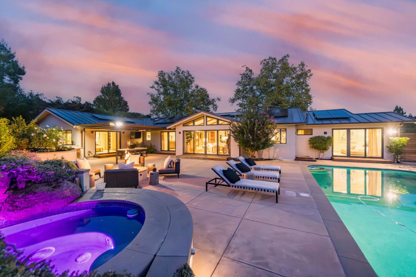 Detail Gallery Image 146 of 150 For 1485 Oak Rim Dr, Hillsborough,  CA 94010 - 5 Beds | 5/1 Baths