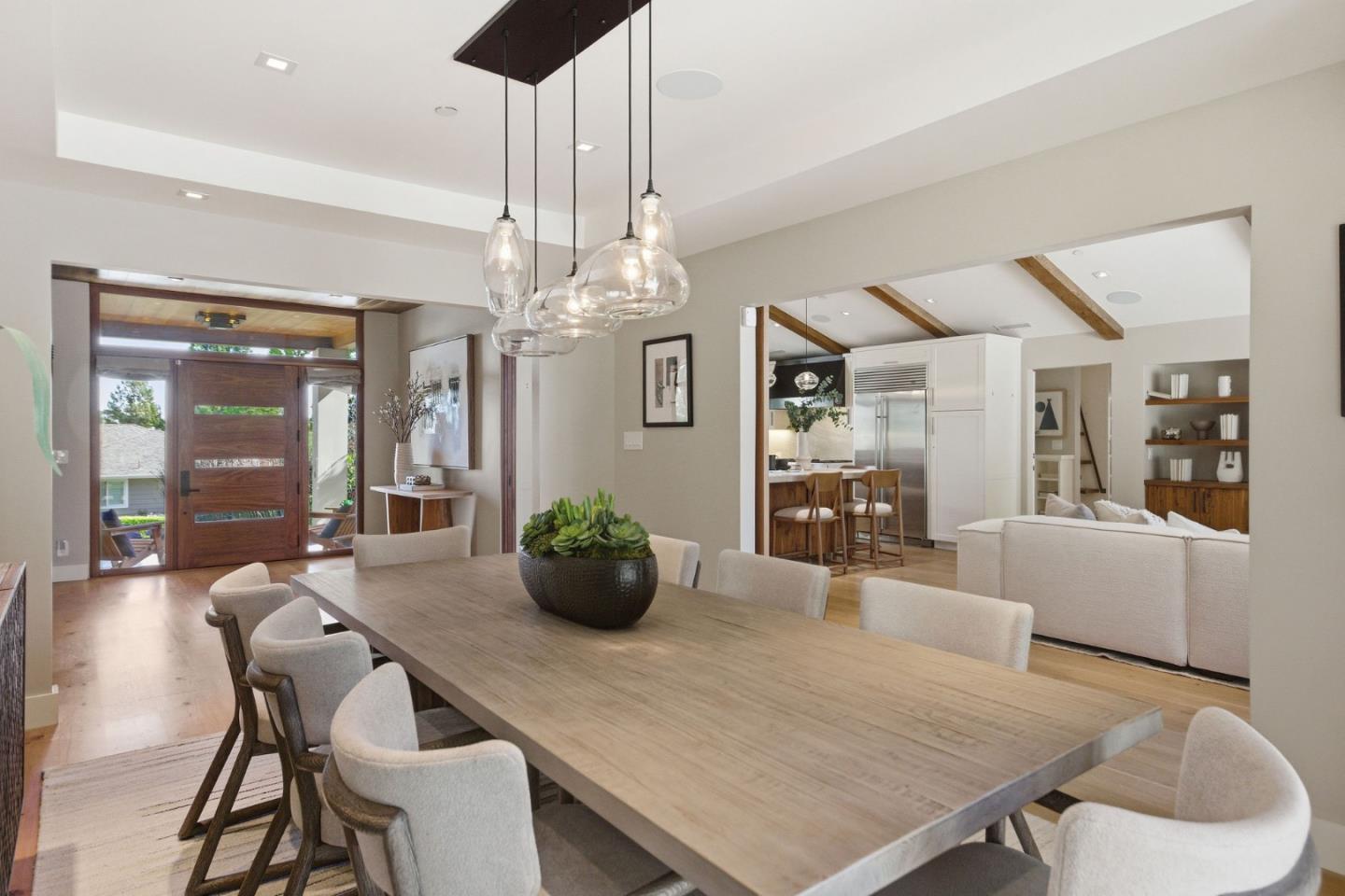 Detail Gallery Image 42 of 150 For 1485 Oak Rim Dr, Hillsborough,  CA 94010 - 5 Beds | 5/1 Baths