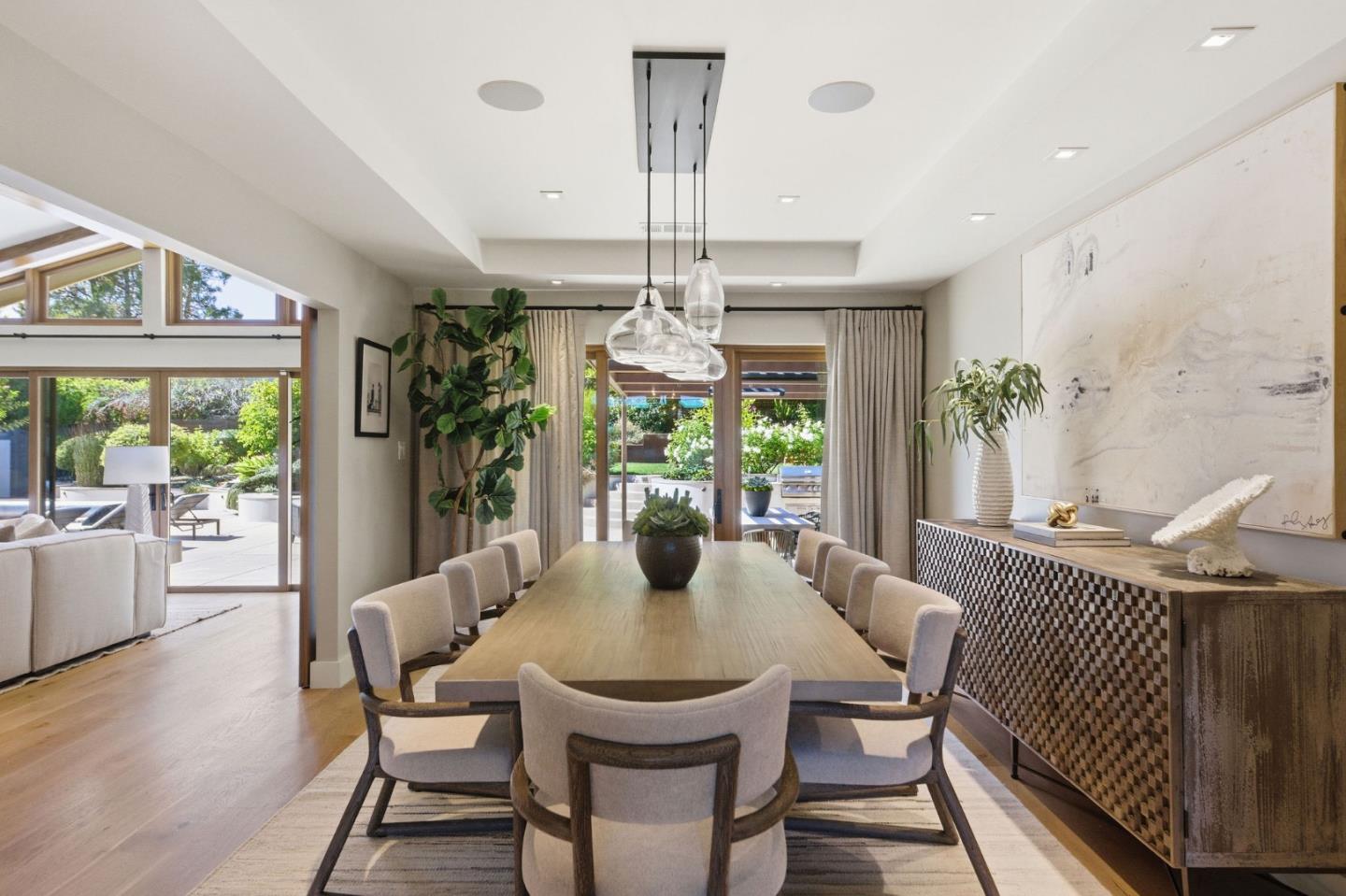 Detail Gallery Image 57 of 150 For 1485 Oak Rim Dr, Hillsborough,  CA 94010 - 5 Beds | 5/1 Baths