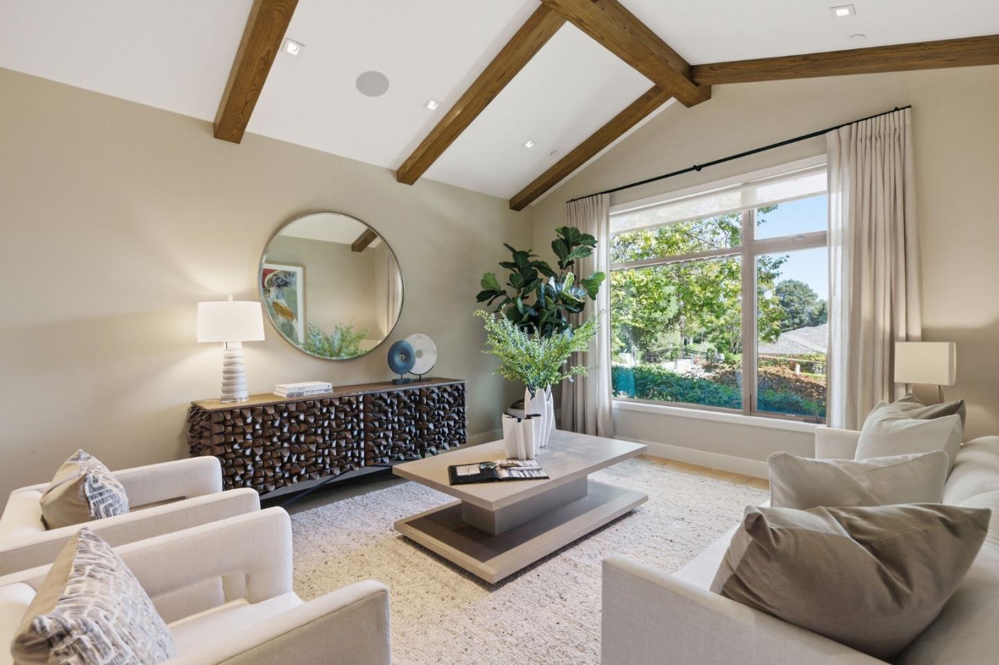 Detail Gallery Image 62 of 150 For 1485 Oak Rim Dr, Hillsborough,  CA 94010 - 5 Beds | 5/1 Baths