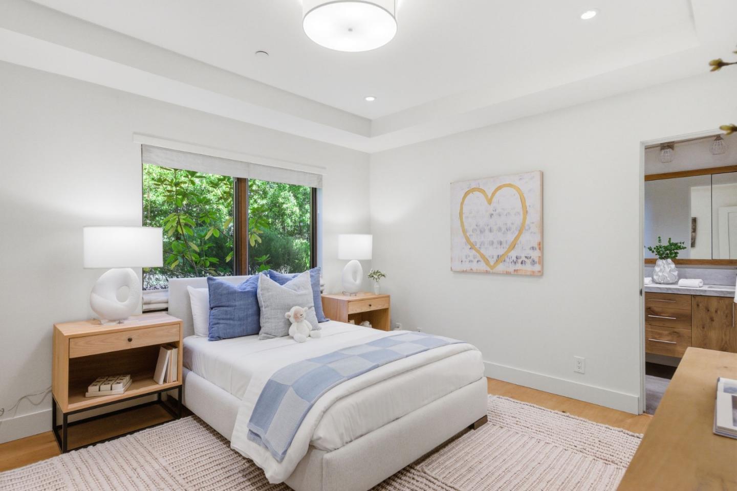 Detail Gallery Image 89 of 150 For 1485 Oak Rim Dr, Hillsborough,  CA 94010 - 5 Beds | 5/1 Baths