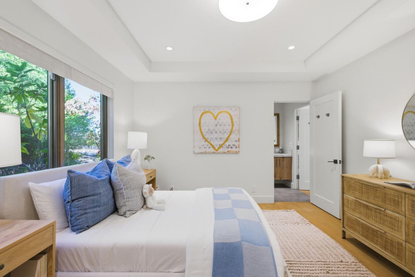 Detail Gallery Image 90 of 150 For 1485 Oak Rim Dr, Hillsborough,  CA 94010 - 5 Beds | 5/1 Baths