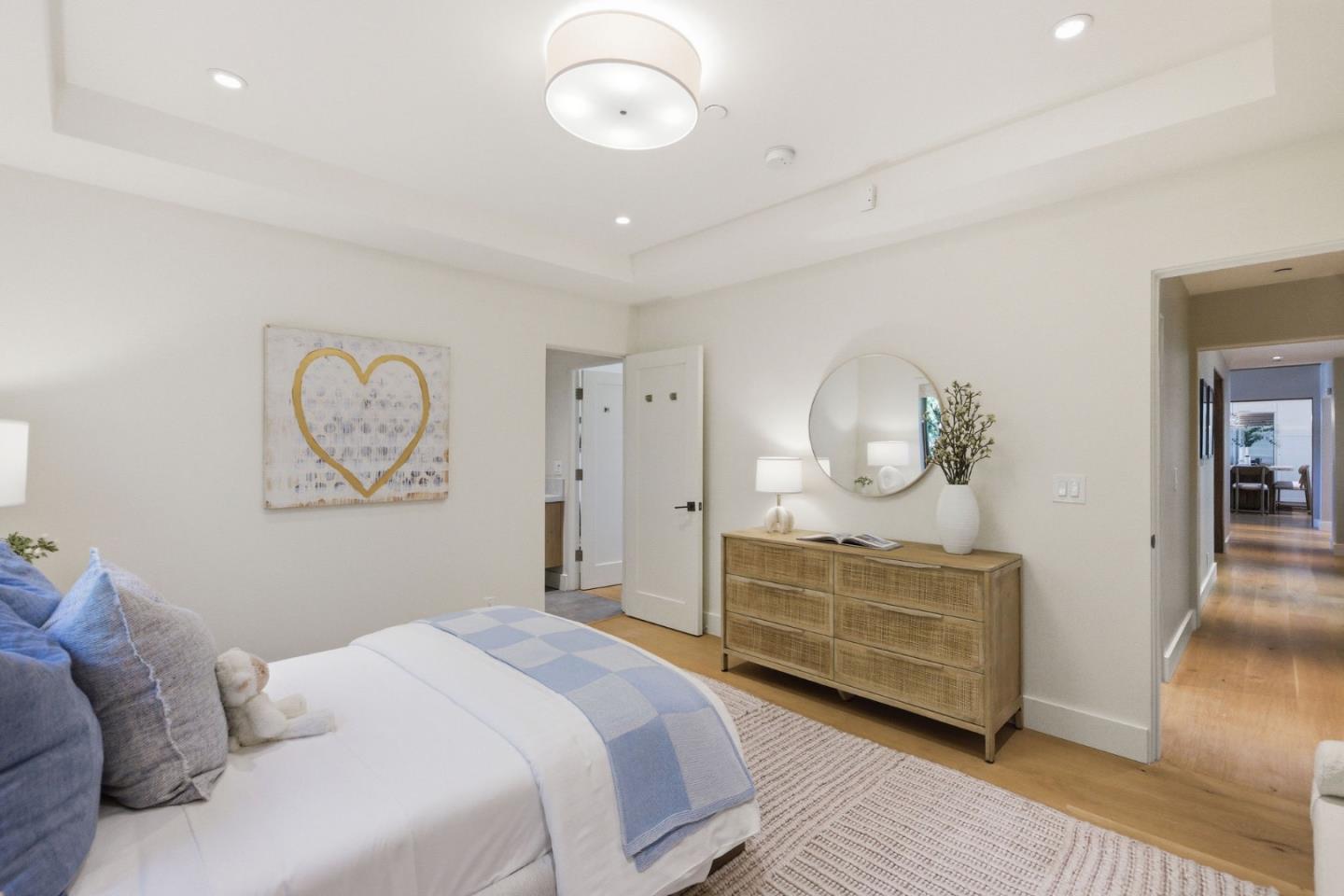 Detail Gallery Image 91 of 150 For 1485 Oak Rim Dr, Hillsborough,  CA 94010 - 5 Beds | 5/1 Baths