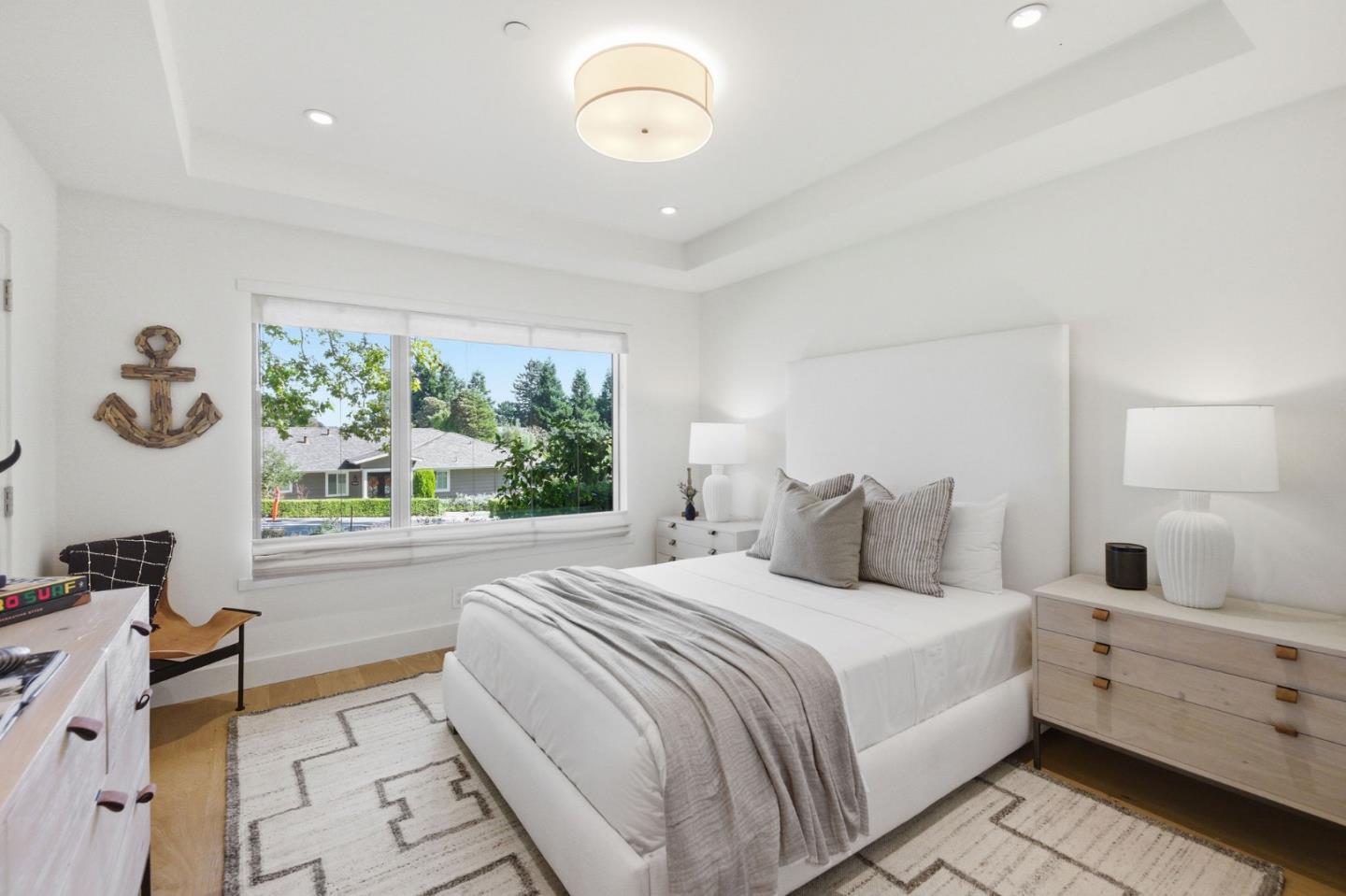 Detail Gallery Image 93 of 150 For 1485 Oak Rim Dr, Hillsborough,  CA 94010 - 5 Beds | 5/1 Baths