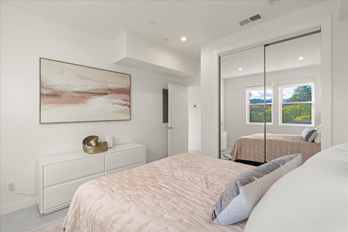 Detail Gallery Image 24 of 61 For 22540 Stevens Creek Blvd, Cupertino,  CA 95014 - 4 Beds | 4 Baths