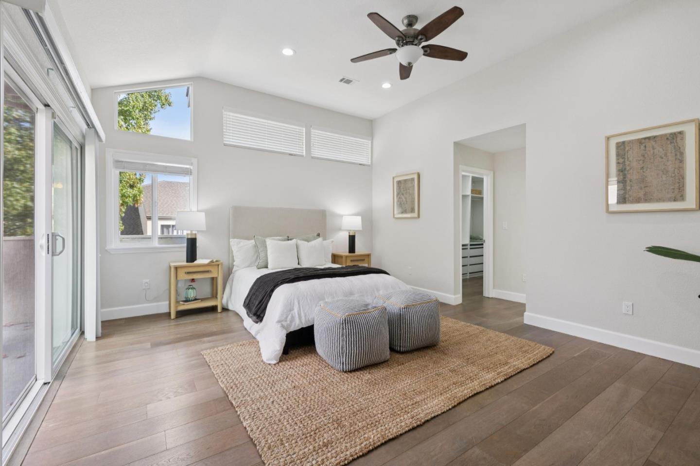 Detail Gallery Image 13 of 28 For 1901 La Corona Ct, Los Gatos,  CA 95032 - 3 Beds | 2/1 Baths