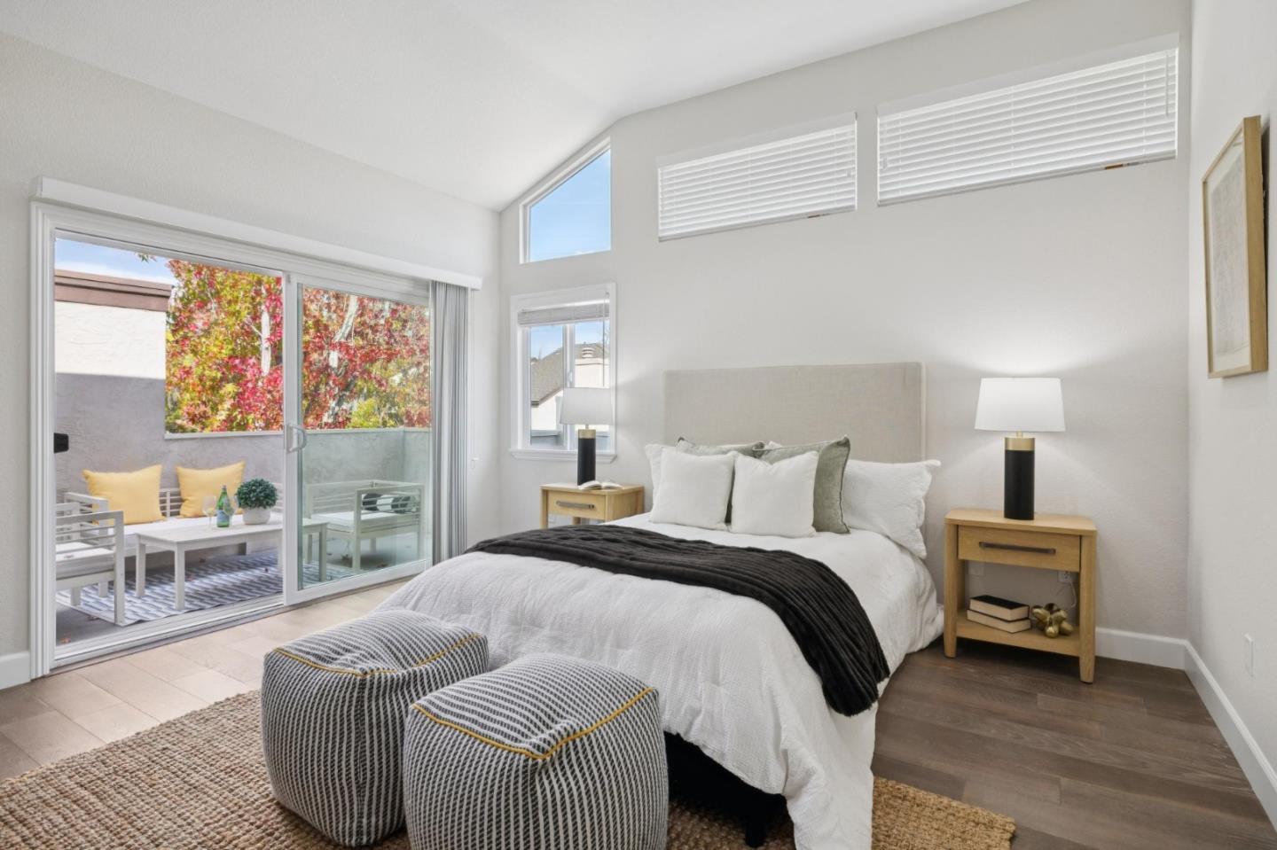 Detail Gallery Image 14 of 28 For 1901 La Corona Ct, Los Gatos,  CA 95032 - 3 Beds | 2/1 Baths