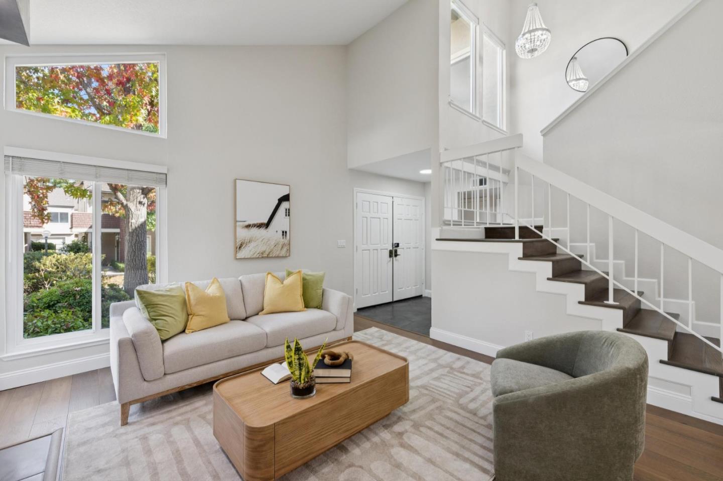 Detail Gallery Image 4 of 28 For 1901 La Corona Ct, Los Gatos,  CA 95032 - 3 Beds | 2/1 Baths