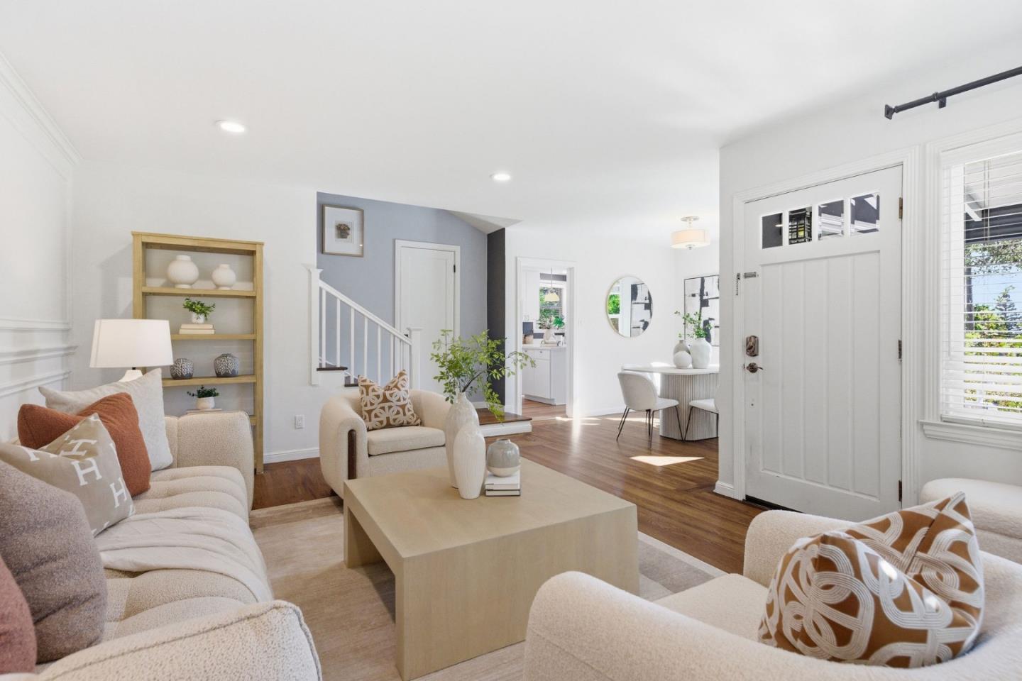 Detail Gallery Image 13 of 80 For 108 Beverly Dr, San Carlos,  CA 94070 - 3 Beds | 2 Baths