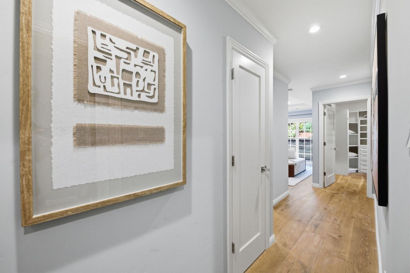 Detail Gallery Image 32 of 80 For 108 Beverly Dr, San Carlos,  CA 94070 - 3 Beds | 2 Baths