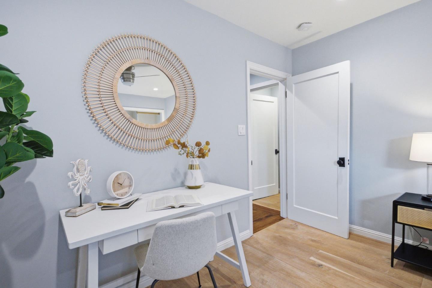 Detail Gallery Image 51 of 80 For 108 Beverly Dr, San Carlos,  CA 94070 - 3 Beds | 2 Baths