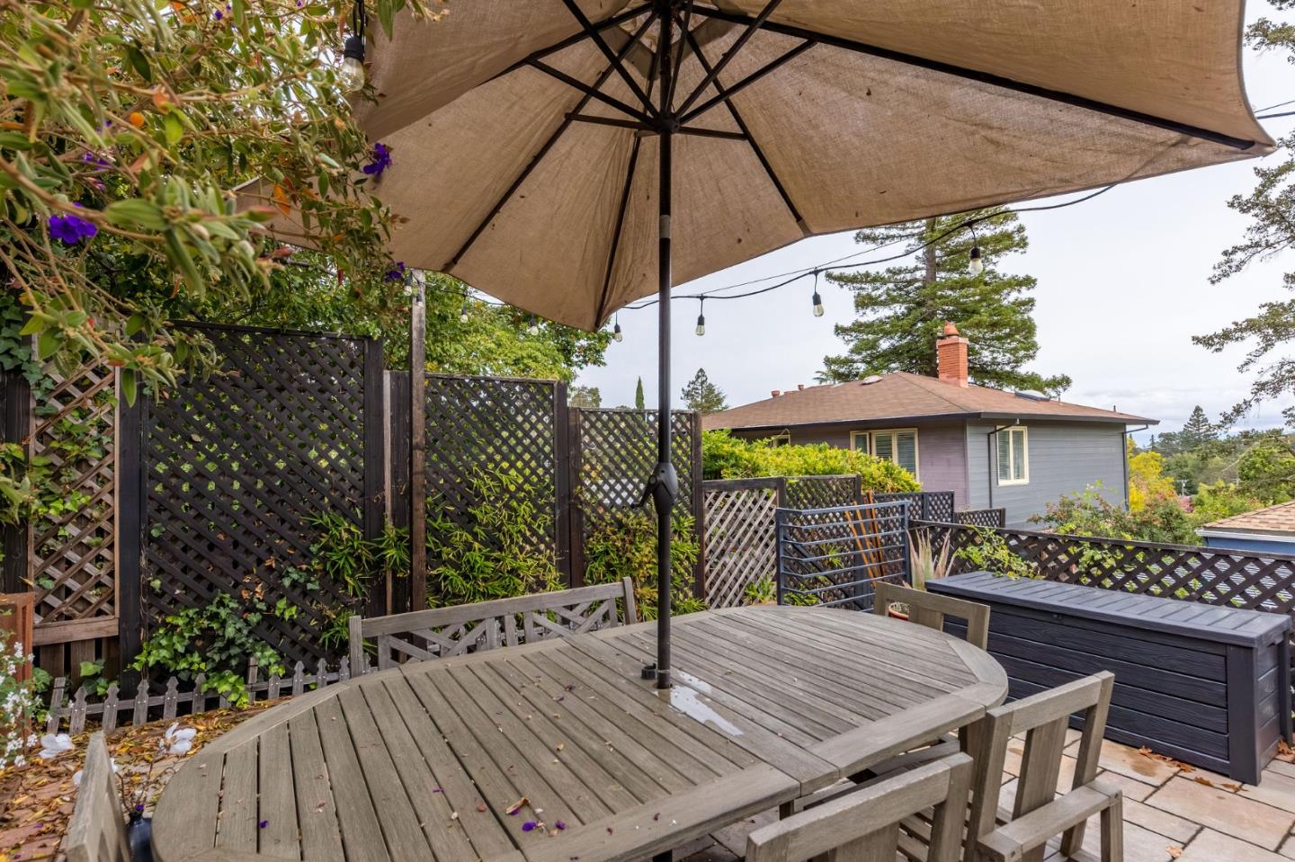 Detail Gallery Image 65 of 80 For 108 Beverly Dr, San Carlos,  CA 94070 - 3 Beds | 2 Baths