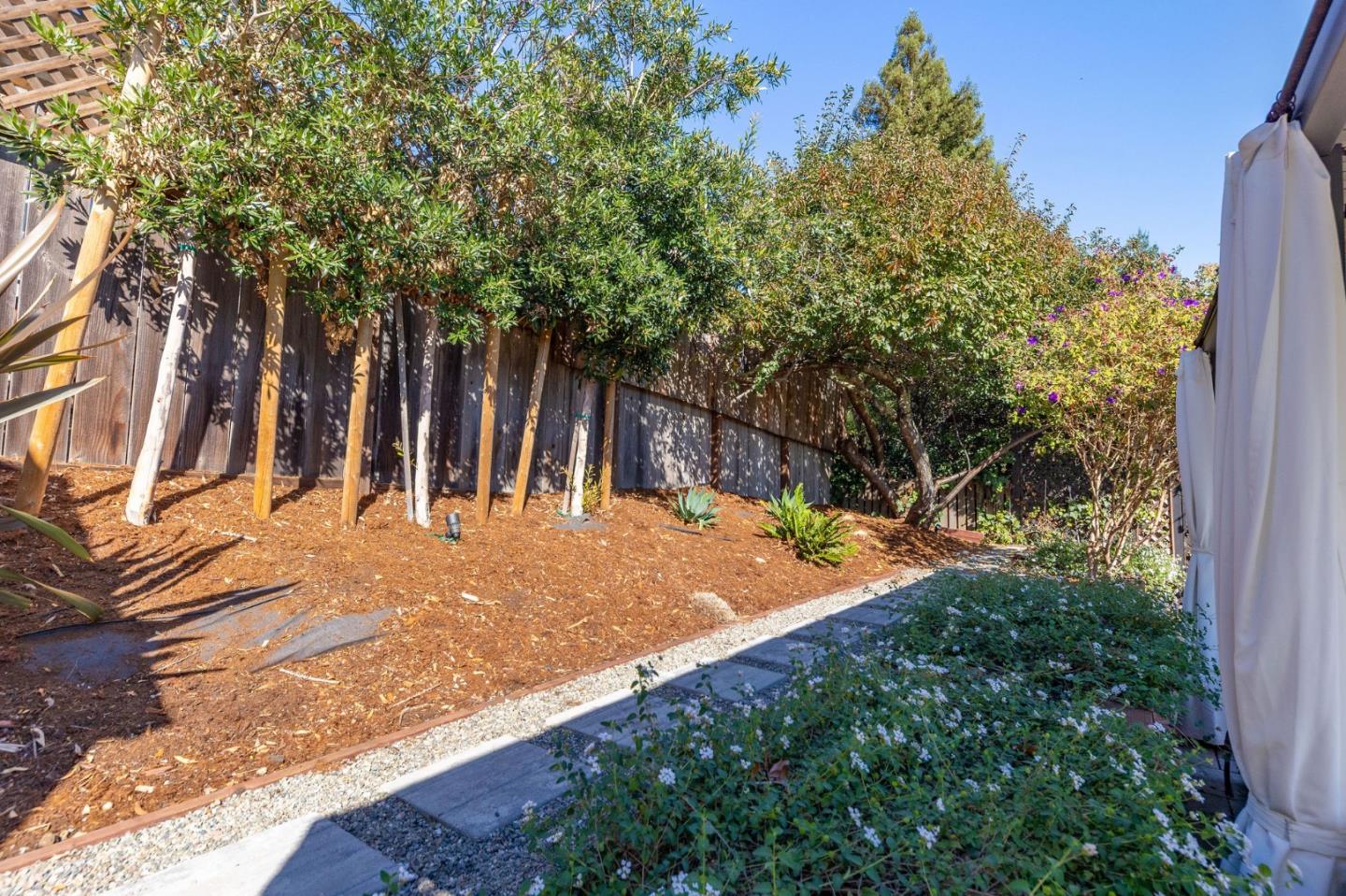 Detail Gallery Image 68 of 80 For 108 Beverly Dr, San Carlos,  CA 94070 - 3 Beds | 2 Baths