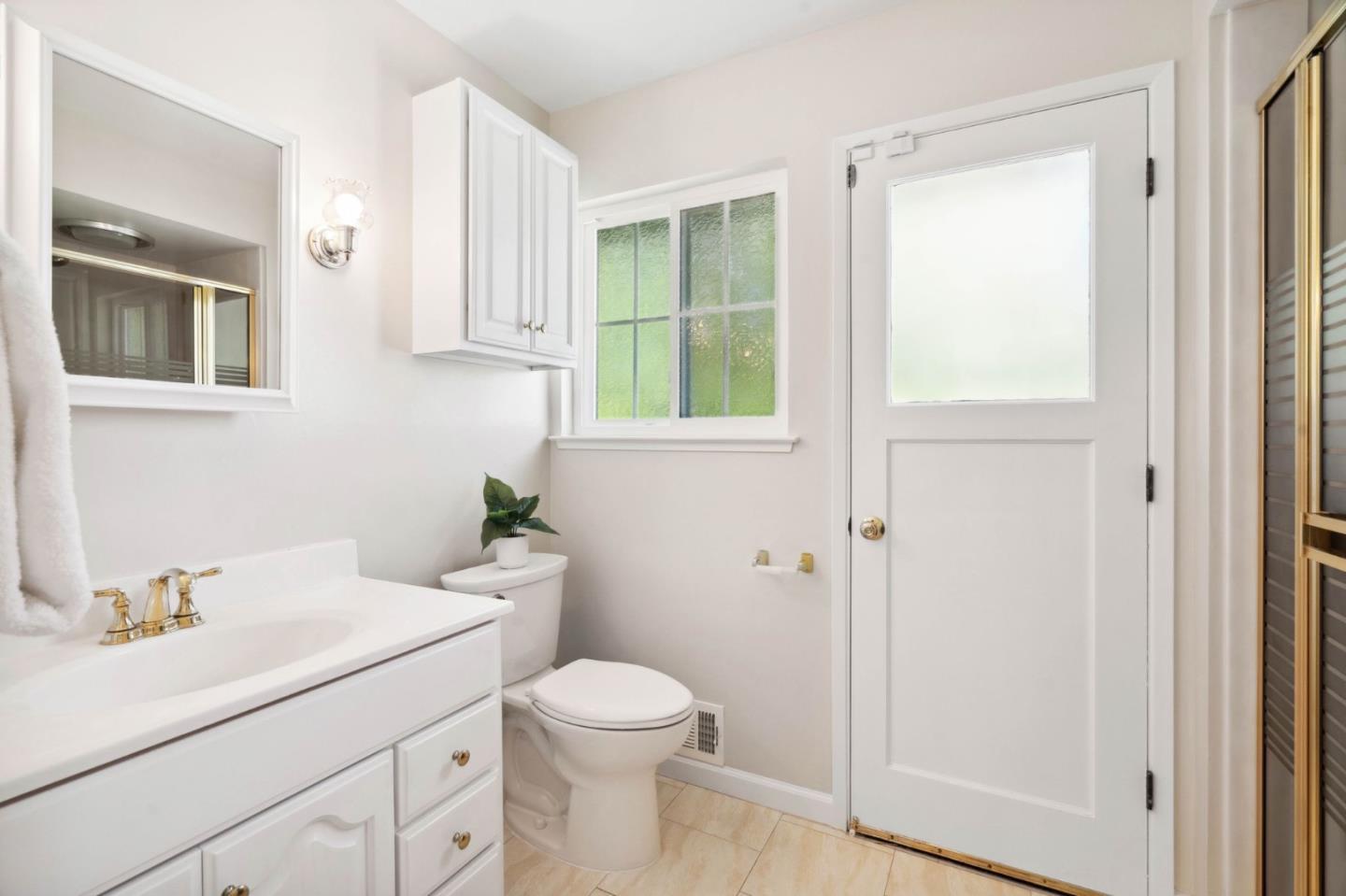 Detail Gallery Image 18 of 33 For 18561 Arbolado Way, Saratoga,  CA 95070 - 4 Beds | 3 Baths