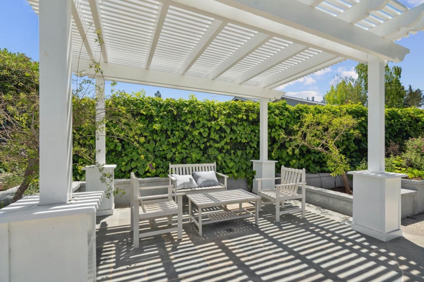 Detail Gallery Image 26 of 33 For 18561 Arbolado Way, Saratoga,  CA 95070 - 4 Beds | 3 Baths