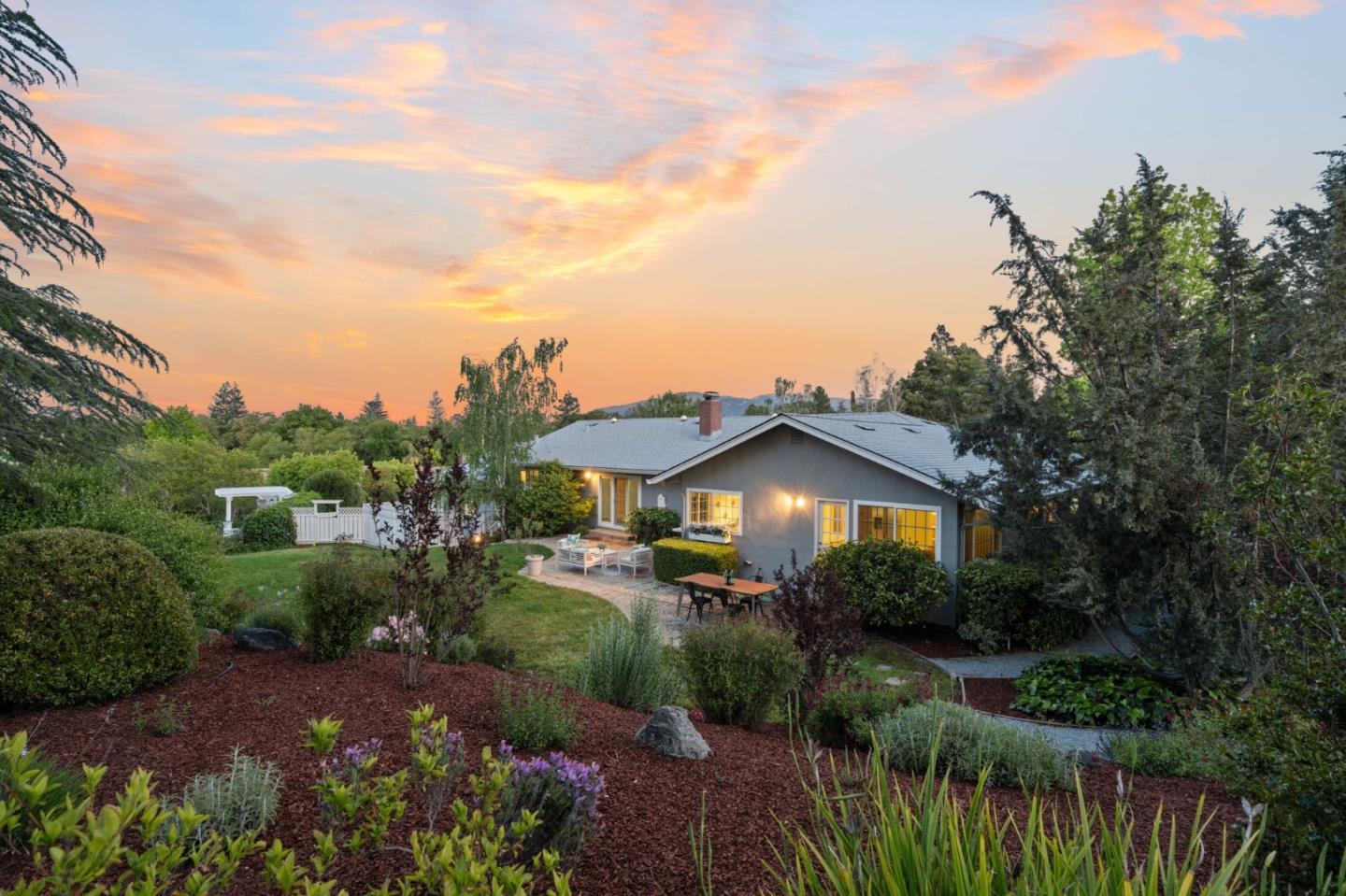 Detail Gallery Image 29 of 33 For 18561 Arbolado Way, Saratoga,  CA 95070 - 4 Beds | 3 Baths