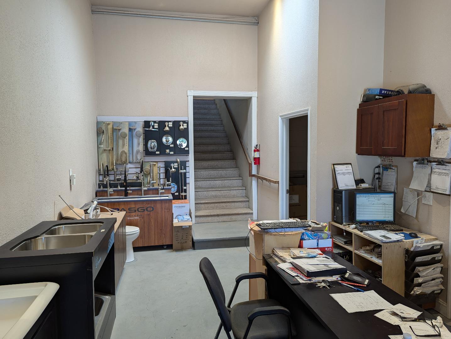 Detail Gallery Image 5 of 10 For 2163 Palm Ave, San Mateo,  CA 94403 - – Beds | – Baths