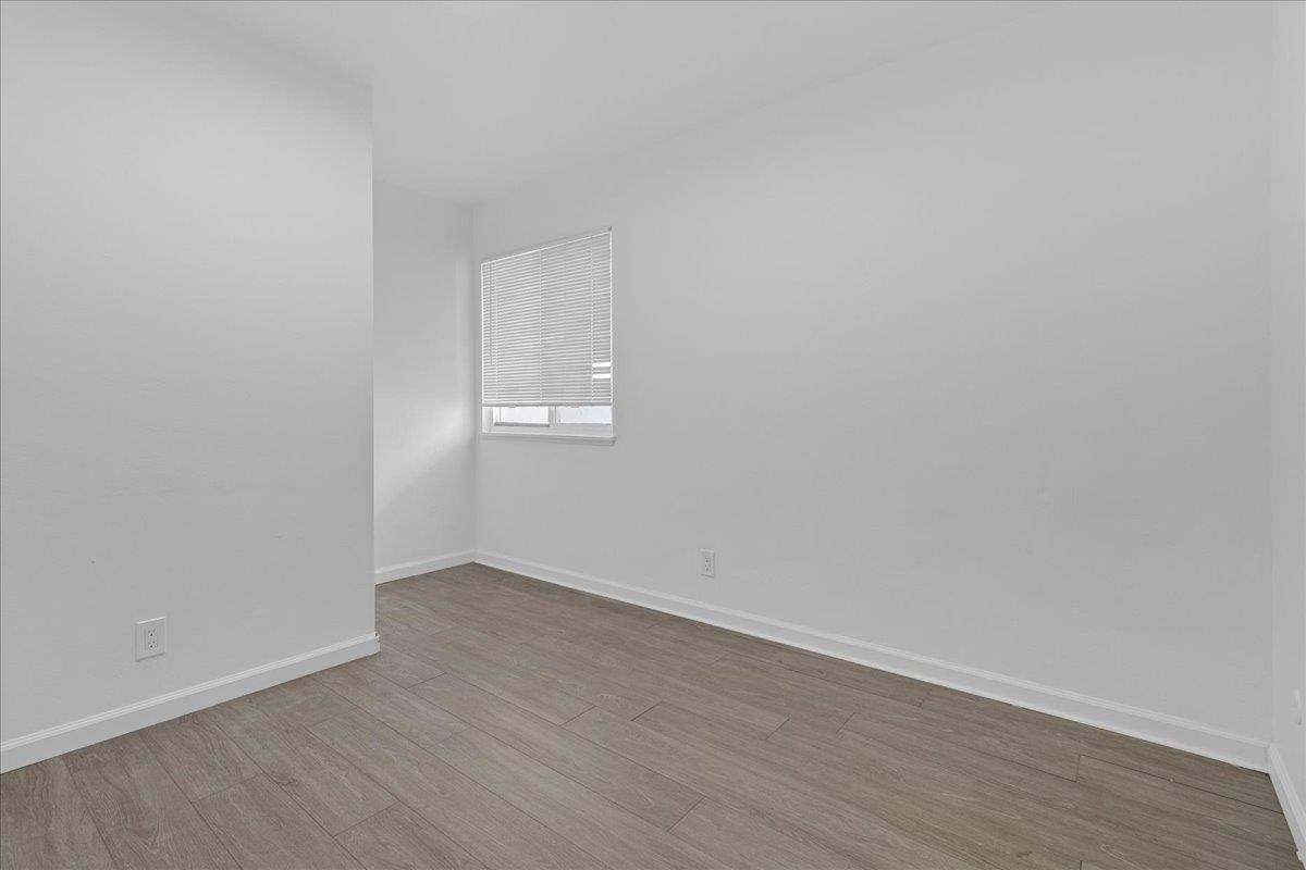 Detail Gallery Image 23 of 31 For 914 Acosta Plz #32,  Salinas,  CA 93905 - 3 Beds | 1/1 Baths