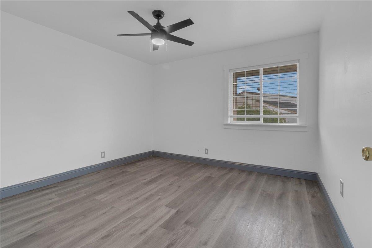 Detail Gallery Image 25 of 31 For 914 Acosta Plz #32,  Salinas,  CA 93905 - 3 Beds | 1/1 Baths