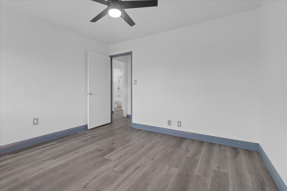 Detail Gallery Image 26 of 31 For 914 Acosta Plz #32,  Salinas,  CA 93905 - 3 Beds | 1/1 Baths