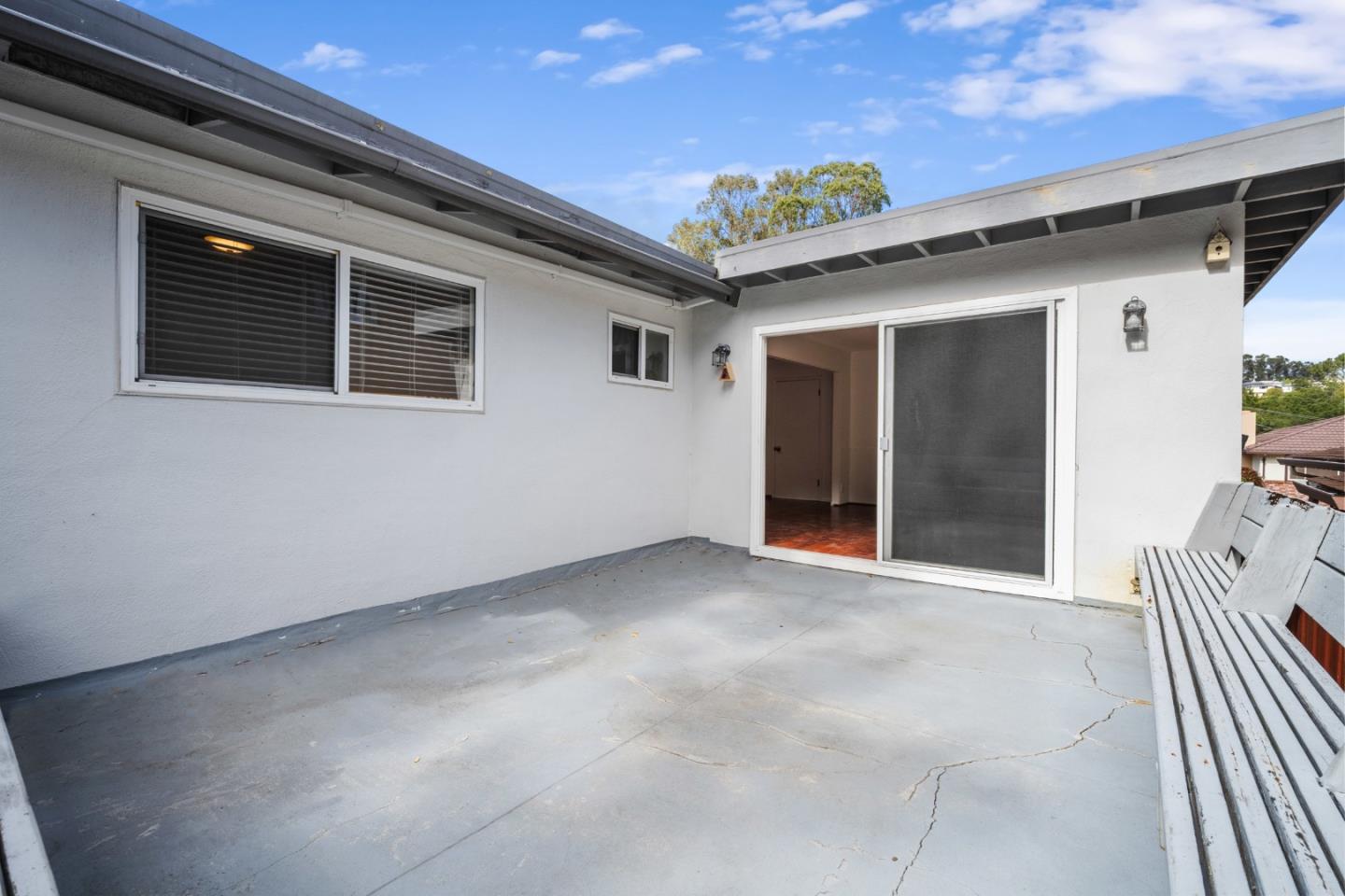 Detail Gallery Image 22 of 40 For 2405 Whitman Way, San Bruno,  CA 94066 - 3 Beds | 2 Baths