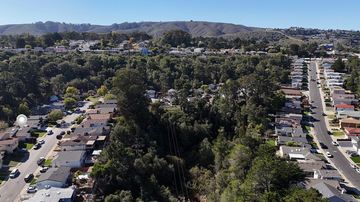 Detail Gallery Image 36 of 40 For 2405 Whitman Way, San Bruno,  CA 94066 - 3 Beds | 2 Baths