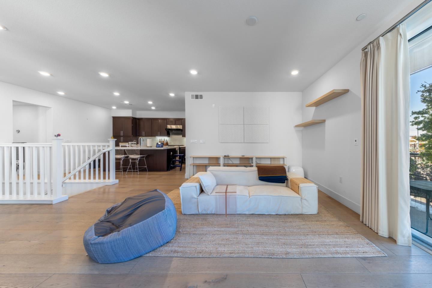 Detail Gallery Image 4 of 30 For 44808 Fremont Blvd #1000,  Fremont,  CA 94538 - 3 Beds | 3 Baths