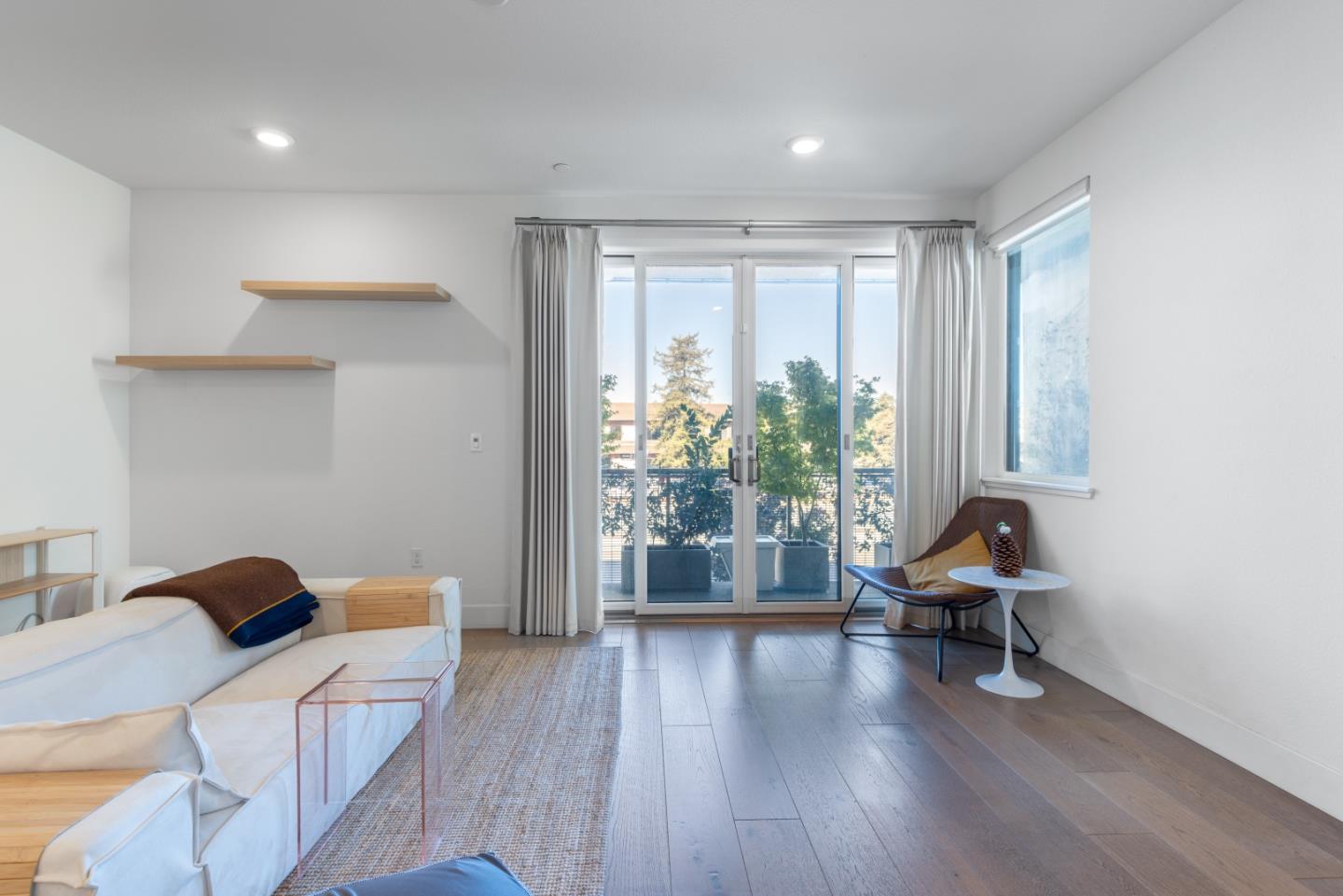 Detail Gallery Image 9 of 30 For 44808 Fremont Blvd #1000,  Fremont,  CA 94538 - 3 Beds | 3 Baths