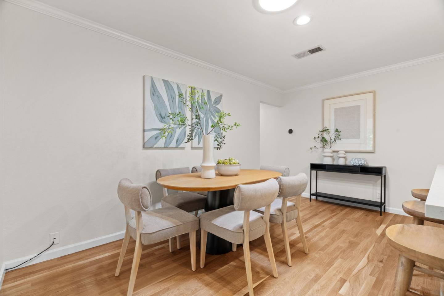 Detail Gallery Image 16 of 42 For 2267 Fenian Dr, Campbell,  CA 95008 - 3 Beds | 2 Baths