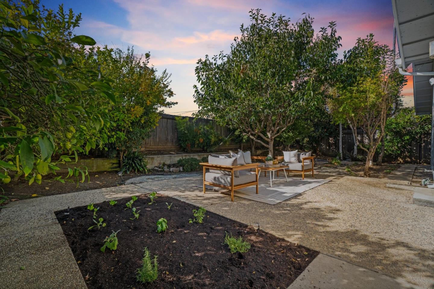 Detail Gallery Image 35 of 42 For 2267 Fenian Dr, Campbell,  CA 95008 - 3 Beds | 2 Baths