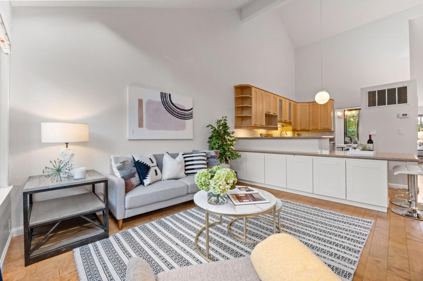 Detail Gallery Image 30 of 51 For 1631 Grant Rd, Mountain View,  CA 94040 - 4 Beds | 3 Baths