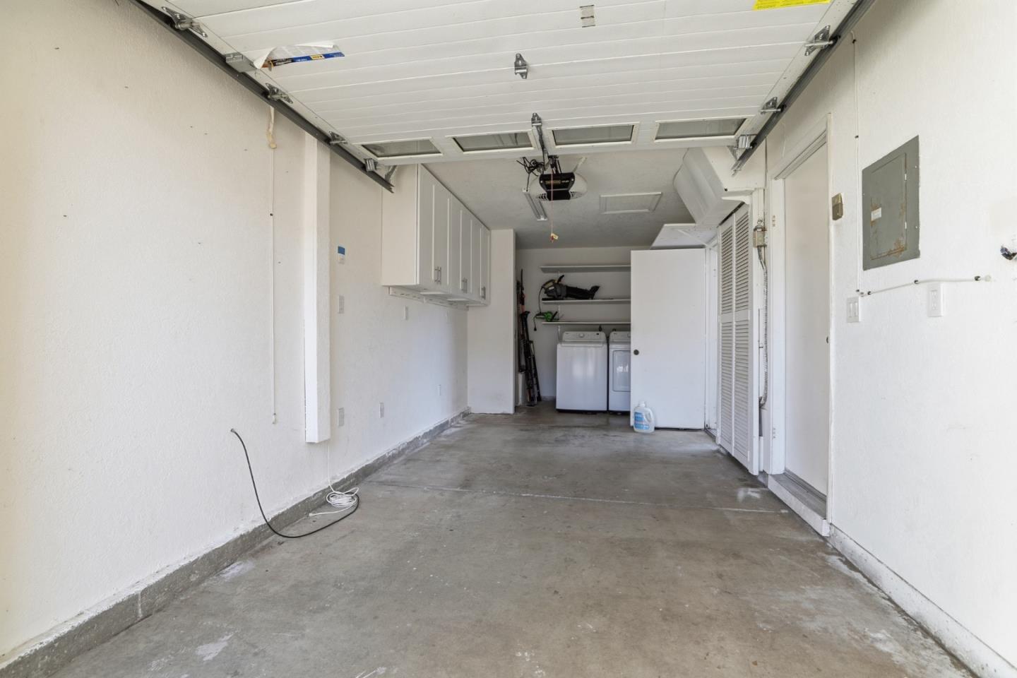 Detail Gallery Image 25 of 28 For 7266 Sleepy Creek Dr, San Jose,  CA 95120 - 3 Beds | 2/1 Baths