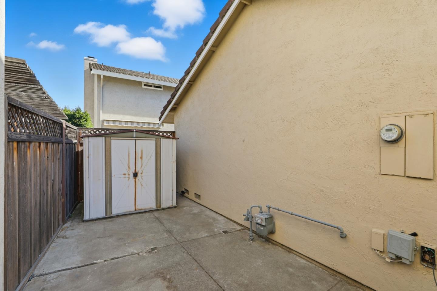 Detail Gallery Image 27 of 28 For 7266 Sleepy Creek Dr, San Jose,  CA 95120 - 3 Beds | 2/1 Baths