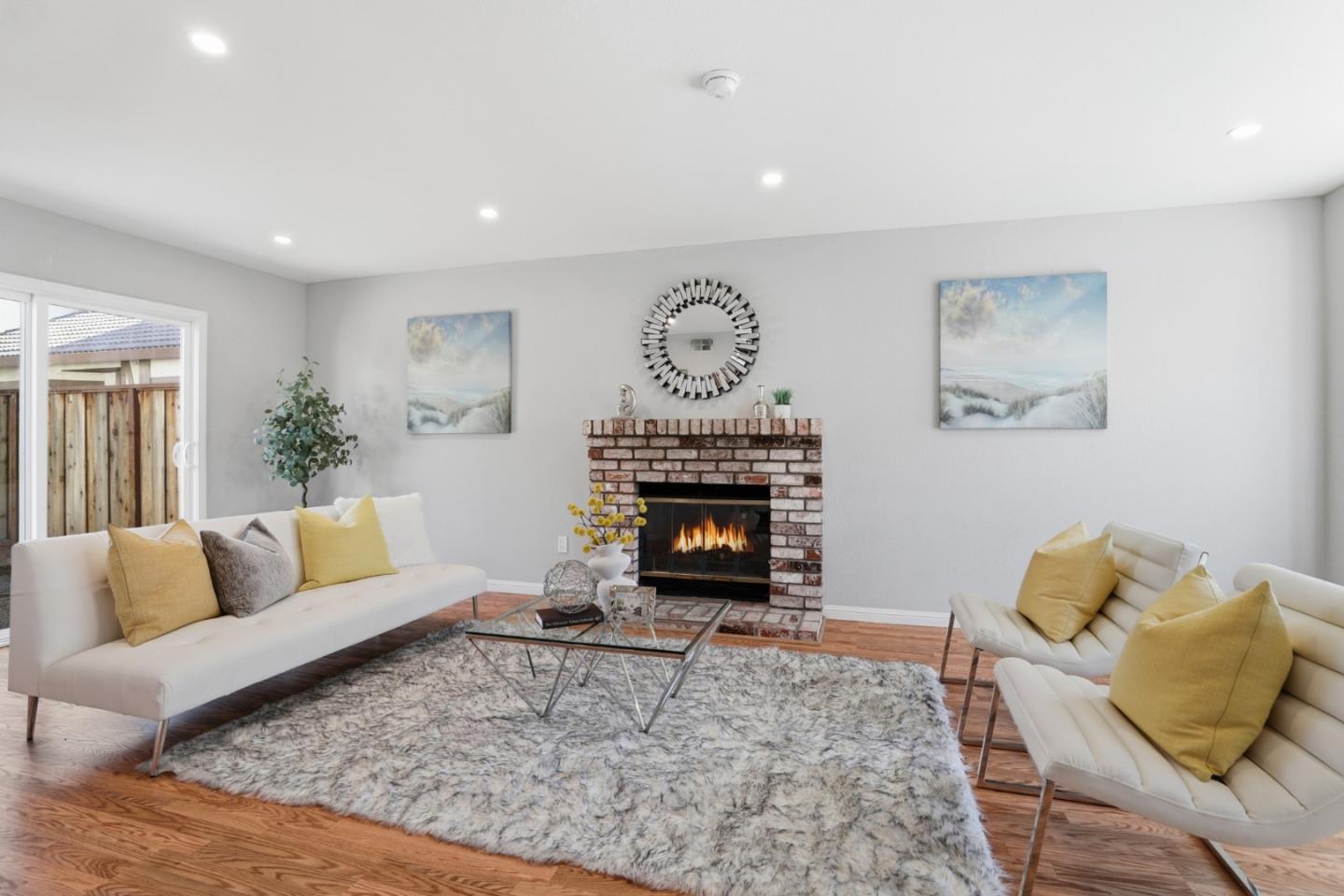 Detail Gallery Image 4 of 28 For 7266 Sleepy Creek Dr, San Jose,  CA 95120 - 3 Beds | 2/1 Baths