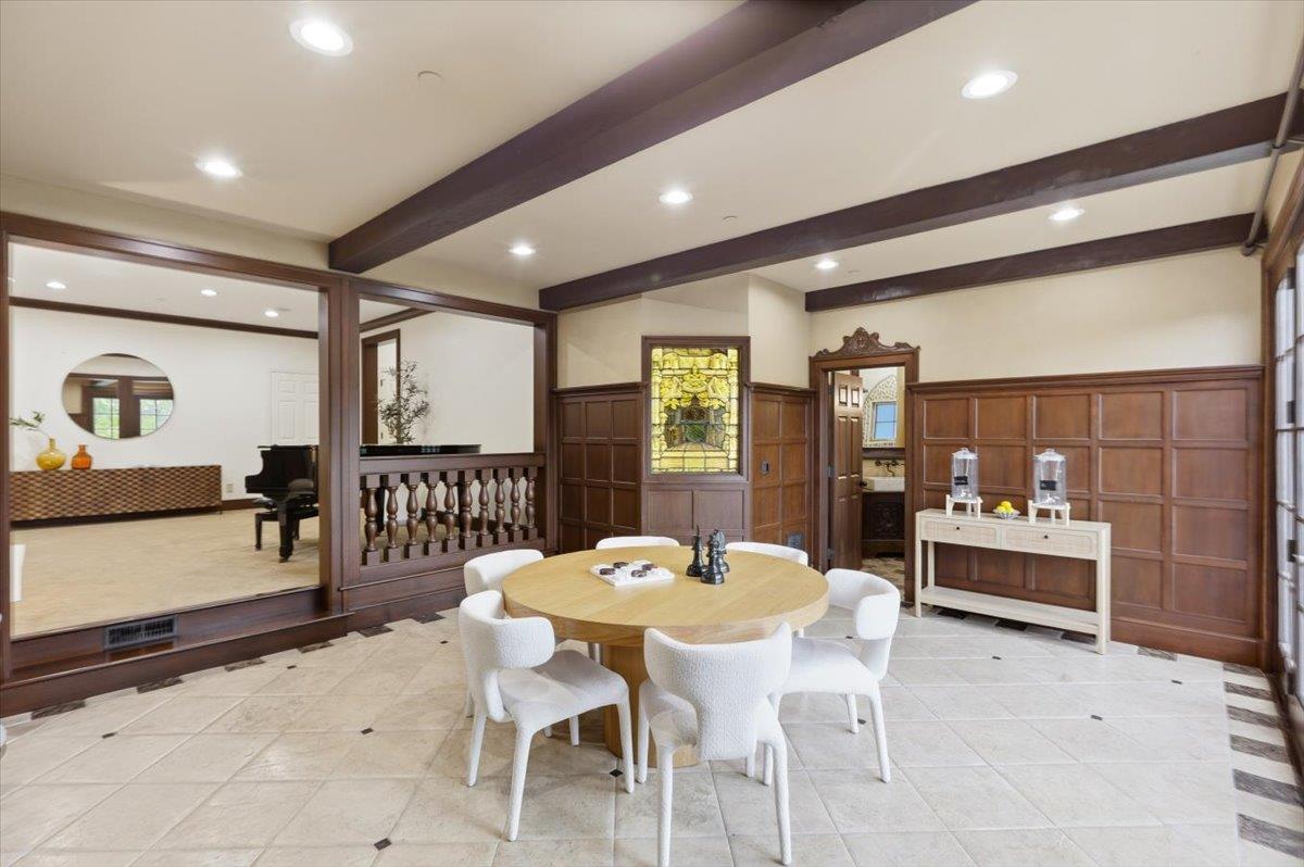 Detail Gallery Image 101 of 199 For 1215 Tournament Dr, Hillsborough,  CA 94010 - 7 Beds | 7/2 Baths