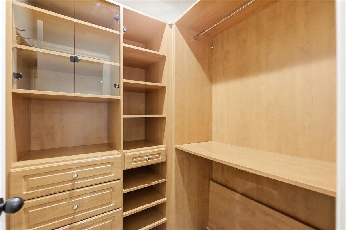 Detail Gallery Image 125 of 199 For 1215 Tournament Dr, Hillsborough,  CA 94010 - 7 Beds | 7/2 Baths