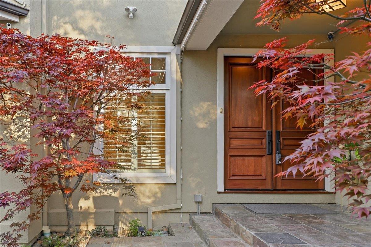 Detail Gallery Image 15 of 199 For 1215 Tournament Dr, Hillsborough,  CA 94010 - 7 Beds | 7/2 Baths