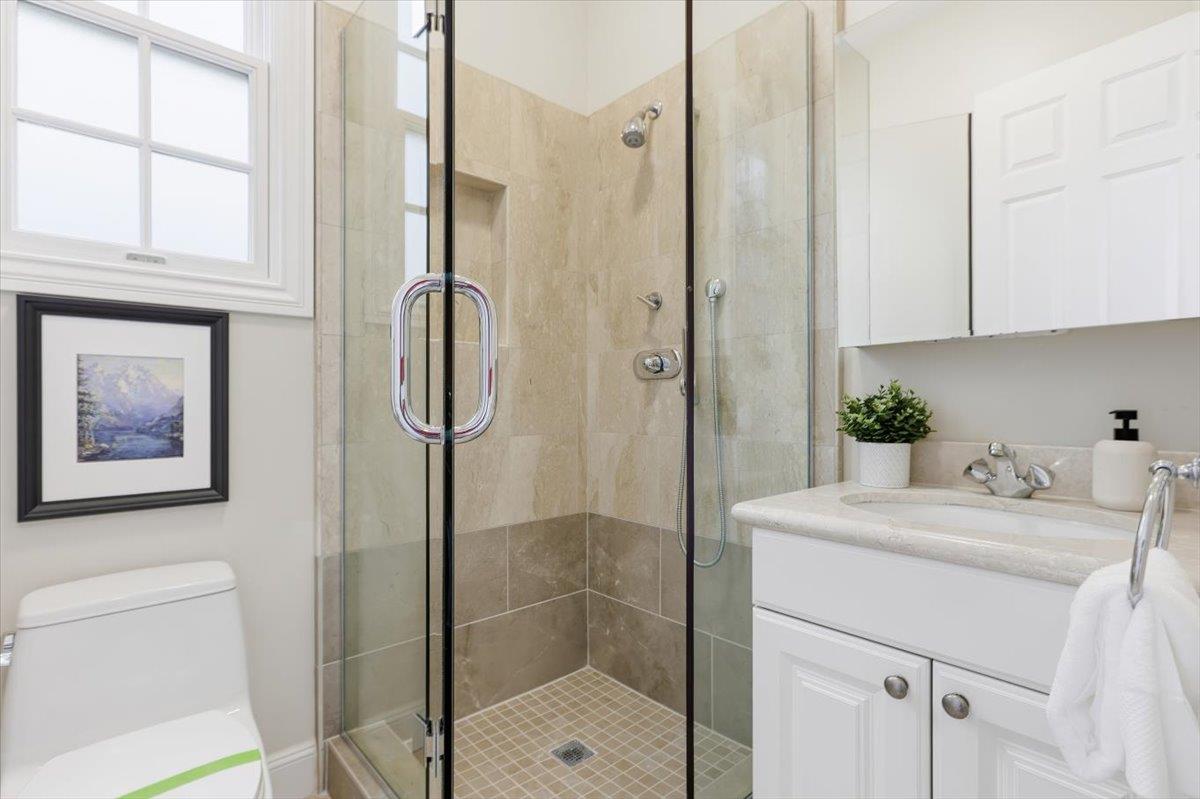 Detail Gallery Image 155 of 199 For 1215 Tournament Dr, Hillsborough,  CA 94010 - 7 Beds | 7/2 Baths