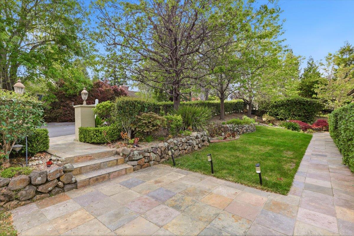 Detail Gallery Image 168 of 199 For 1215 Tournament Dr, Hillsborough,  CA 94010 - 7 Beds | 7/2 Baths