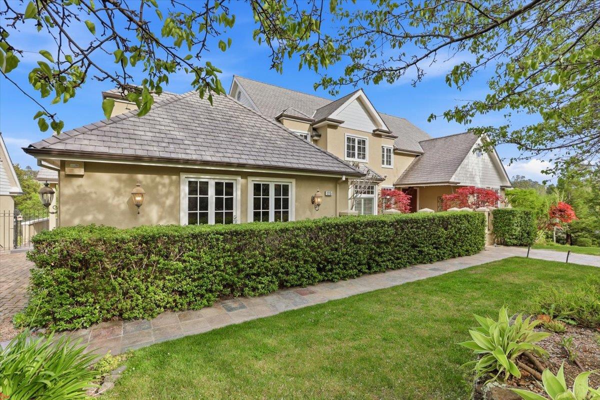 Detail Gallery Image 170 of 199 For 1215 Tournament Dr, Hillsborough,  CA 94010 - 7 Beds | 7/2 Baths