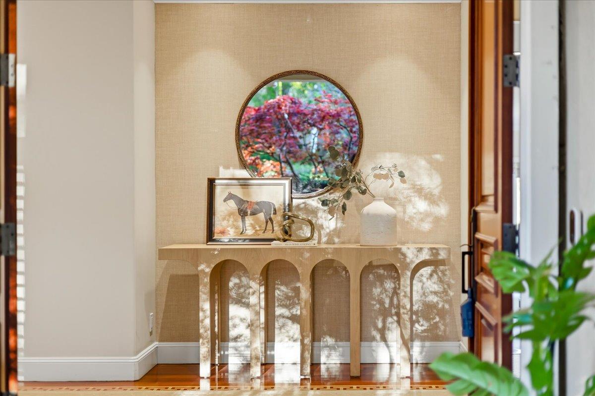 Detail Gallery Image 18 of 199 For 1215 Tournament Dr, Hillsborough,  CA 94010 - 7 Beds | 7/2 Baths