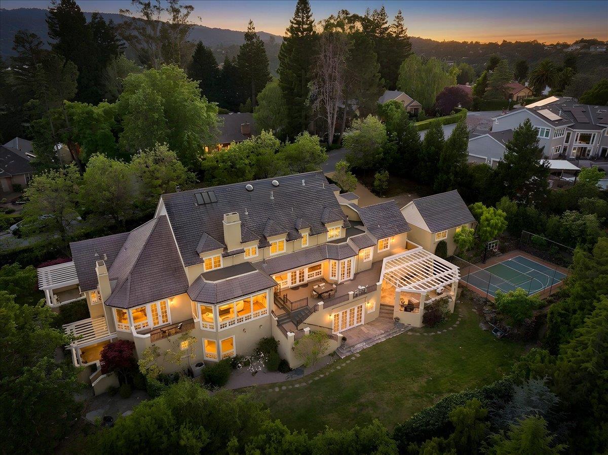 Detail Gallery Image 2 of 199 For 1215 Tournament Dr, Hillsborough,  CA 94010 - 7 Beds | 7/2 Baths